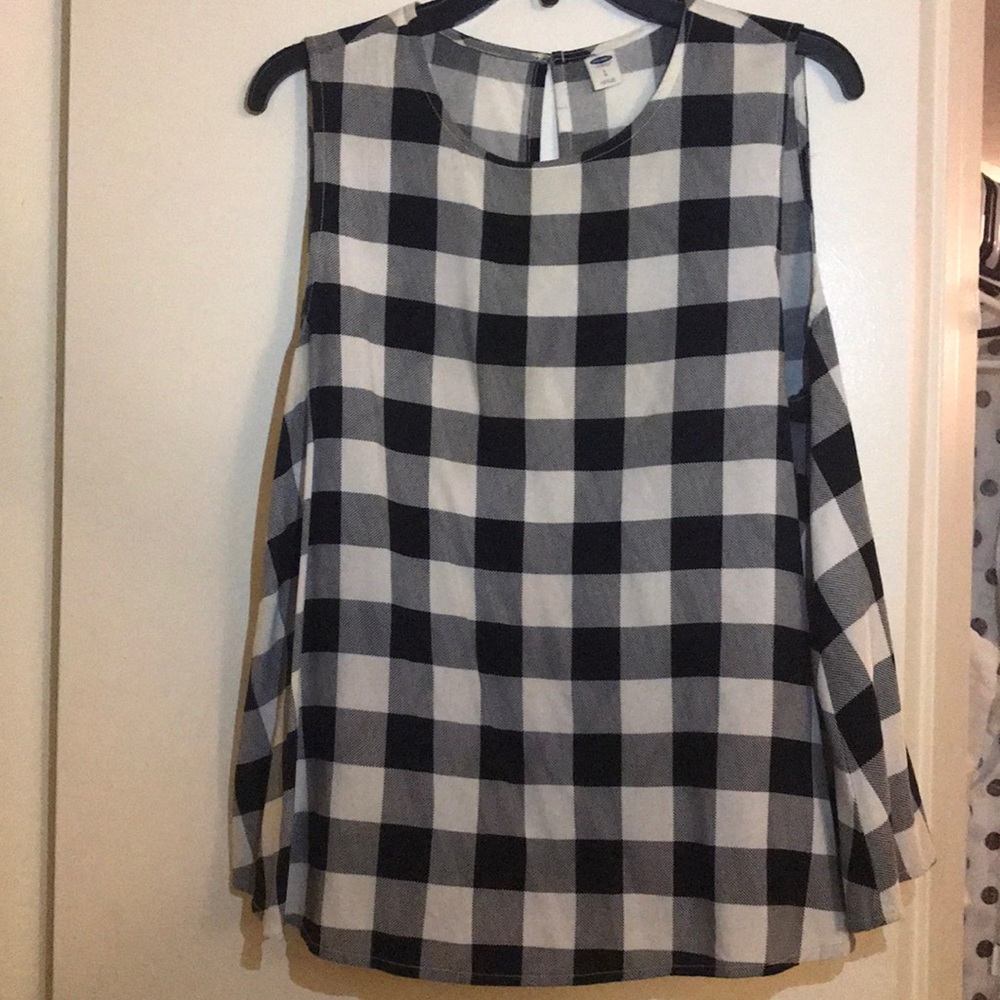 Checkered old navy tank top size L
